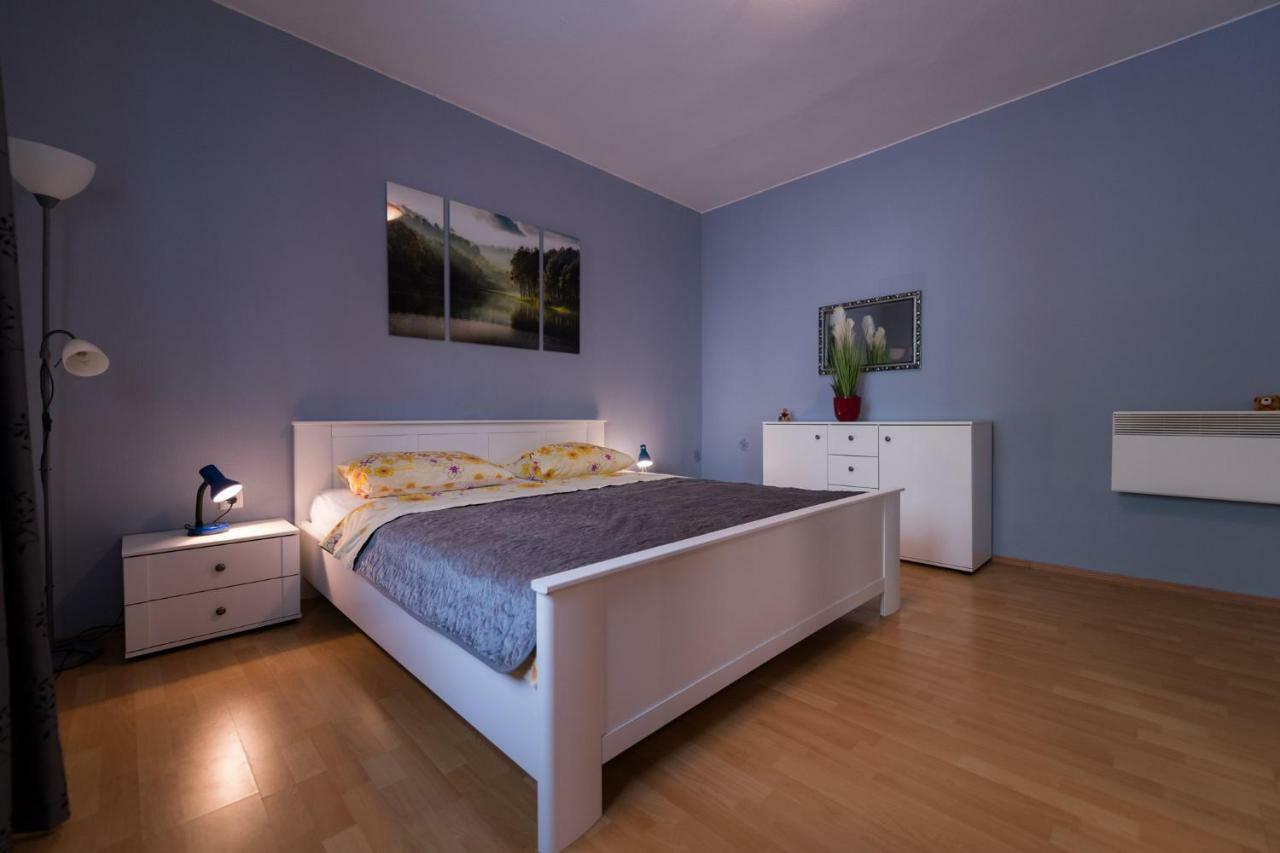Apartments Mira 比奥格勒·纳·莫鲁 外观 照片